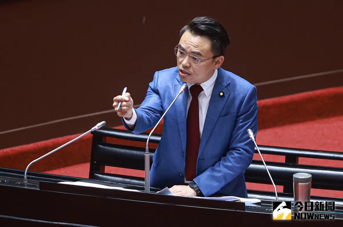 鞭刑公投